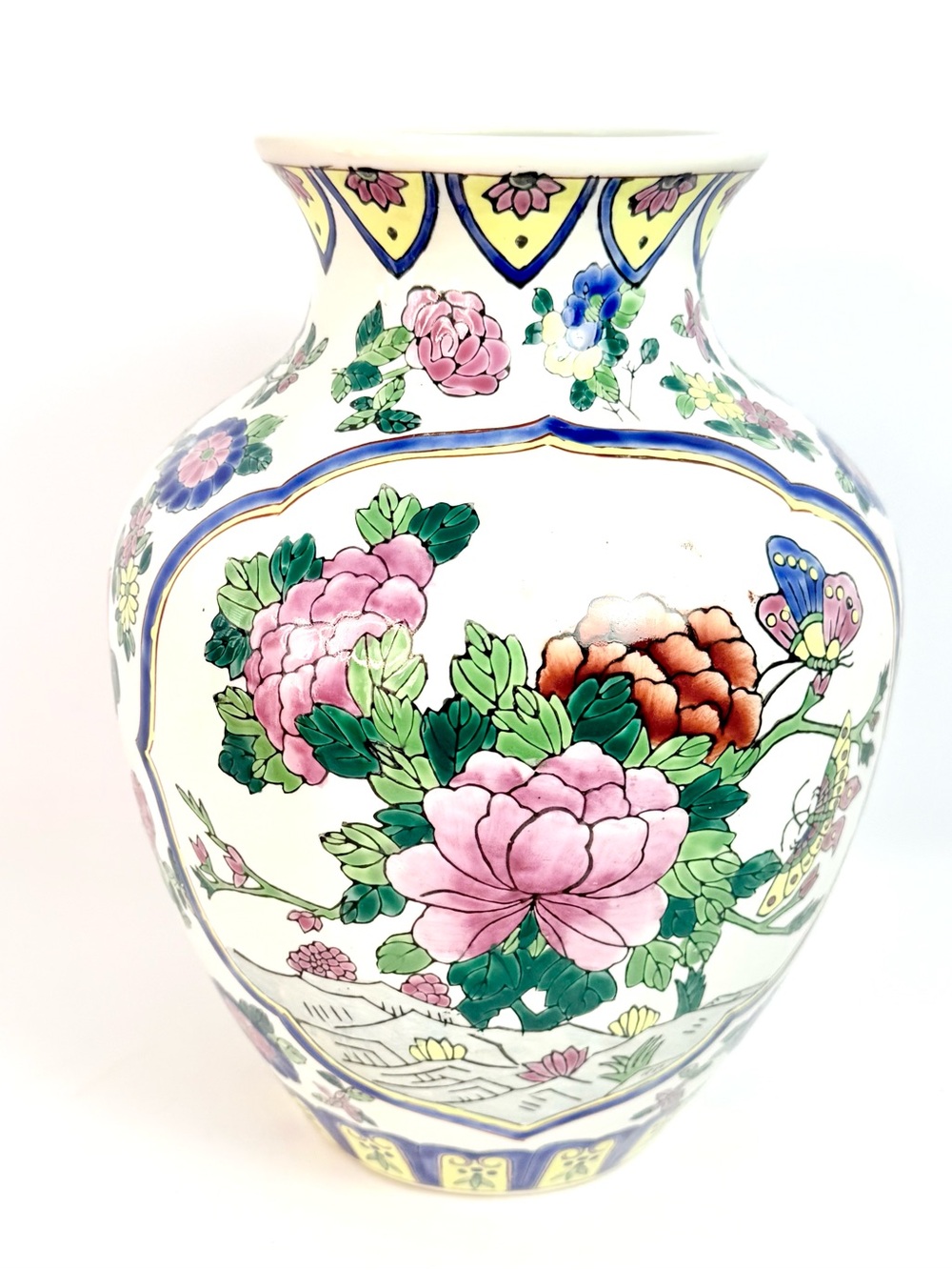 Vintage Floral Chinoiserie Vase Colorful familial Rose Decorative Cottage 11”